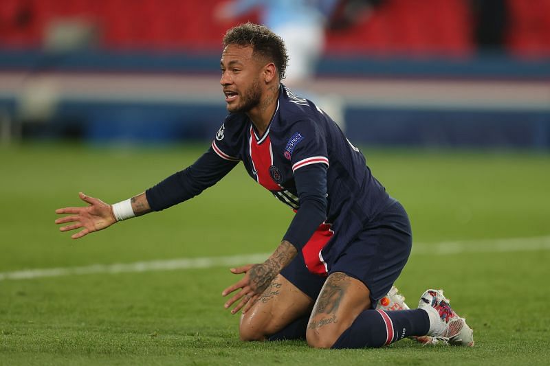 Paris Saint-Germain v Manchester City - UEFA Champions League Semi-Final: Leg One